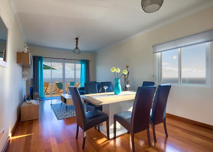 Araujo Da Costa By Madeira Tatil Evi *