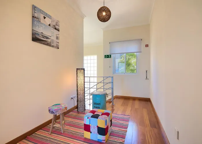 Araujo Da Costa By Madeira Tatil Evi Caniço